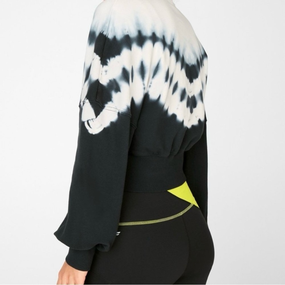Fabletics Olivia Mock Neck Long Sleeve Tie Dye Pullover - Picture 3 of 7